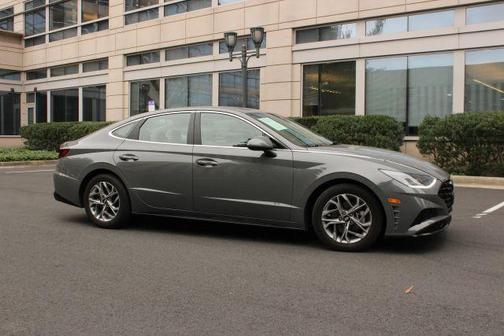 2021 Hyundai SONATA SEL