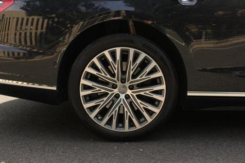 Moonlight Blue Metallic 2019 Audi A8 L 3.0T