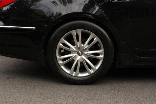 2013 Hyundai Genesis 3.8