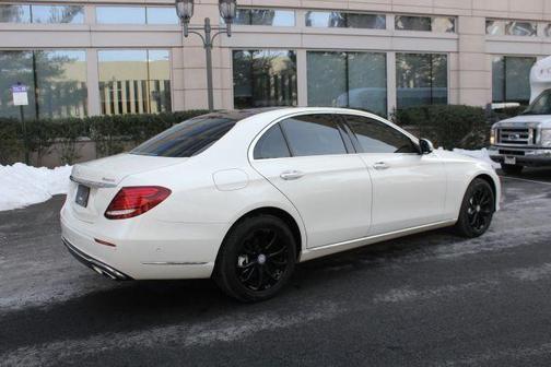 2017 Mercedes-Benz E-Class E 300 4MATIC