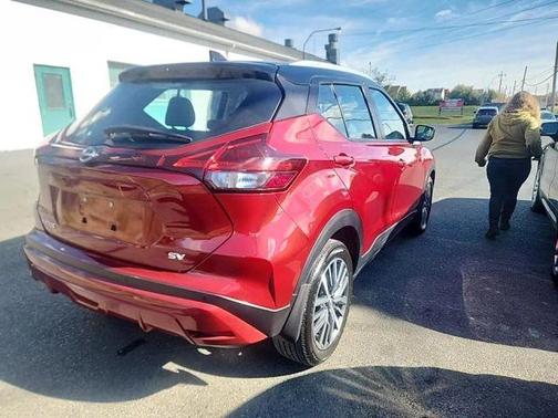 2024 Nissan Kicks SV