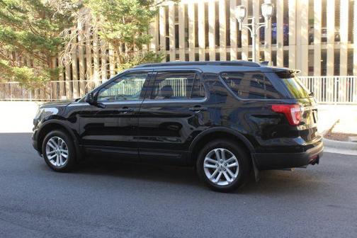 2016 Ford Explorer Base