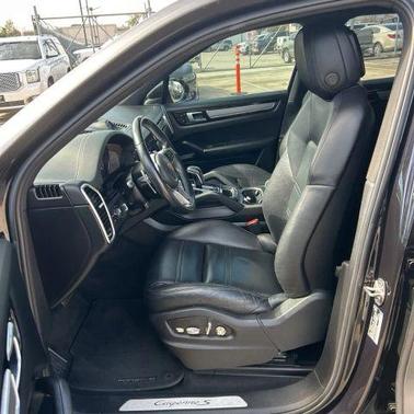 2019 Porsche Cayenne S
