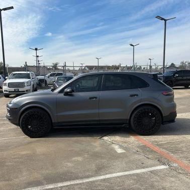 2019 Porsche Cayenne S