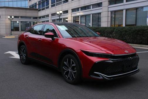 2024 Toyota Crown Limited