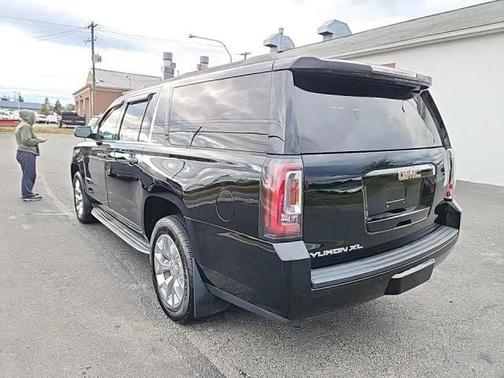 2015 GMC Yukon XL 1500 SLE