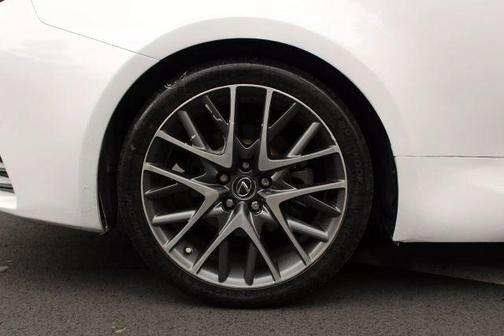 2016 Lexus RC 200t Base