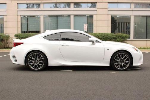 2016 Lexus RC 200t Base