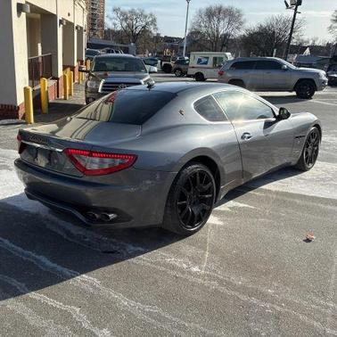2010 Maserati GranTurismo Base