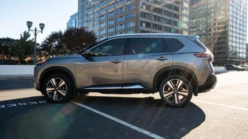 2021 Nissan Rogue Platinum