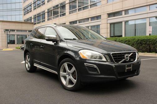 2012 Volvo XC60 T6 R-Design