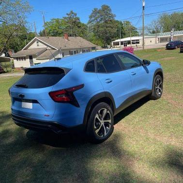 Blue 2024 Chevrolet Trax 1RS