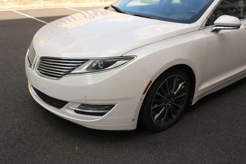 2014 Lincoln MKZ Base