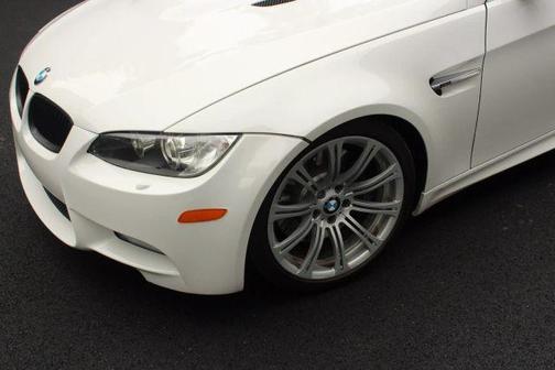 2011 BMW M3 Base (M6)