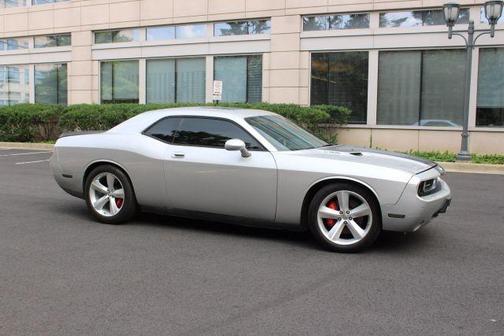 2009 Dodge Challenger SRT8