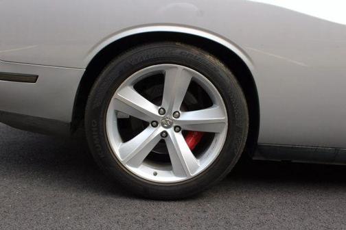 2009 Dodge Challenger SRT8