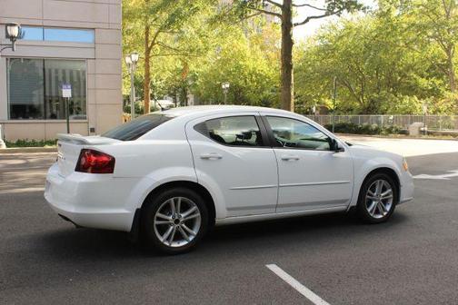 2011 Dodge Avenger Mainstreet
