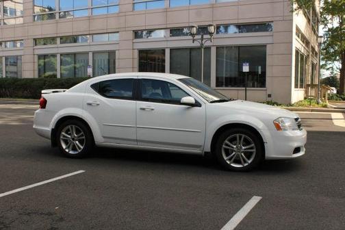2011 Dodge Avenger Mainstreet