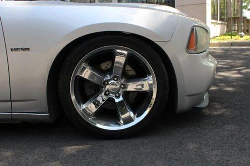 Silver 2008 Dodge Charger R/T