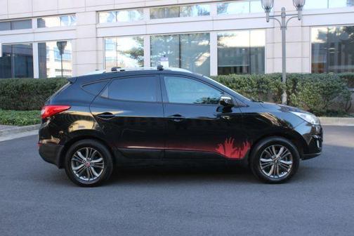 2014 Hyundai TUCSON Walking Dead Edition