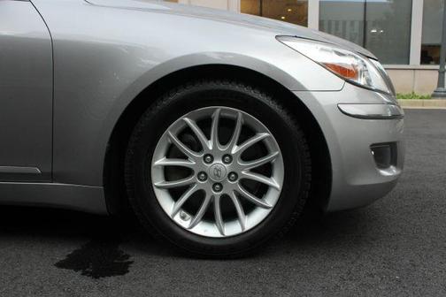 2010 Hyundai Genesis 3.8