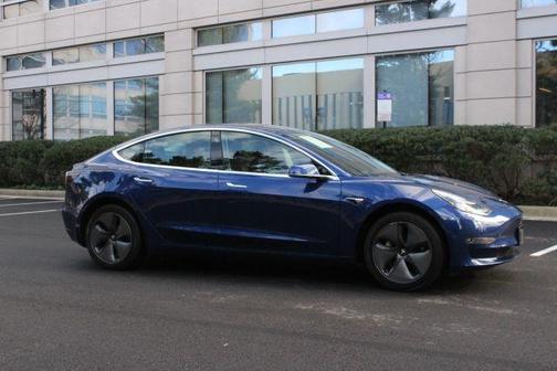 2020 Tesla Model 3 Standard Range