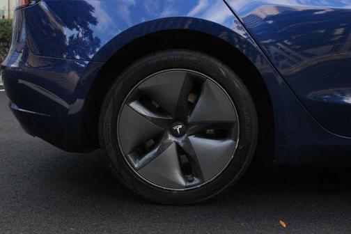 2020 Tesla Model 3 Standard Range