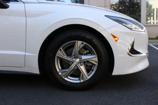 2021 Hyundai SONATA SE