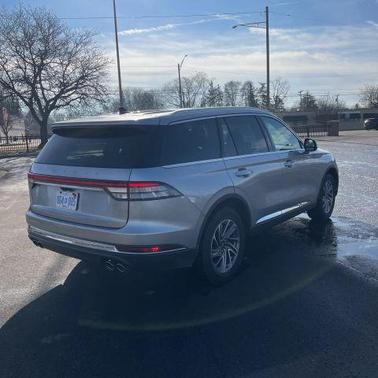 2023 Lincoln Aviator Standard AWD