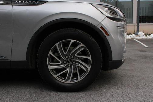 2023 Lincoln Aviator Standard AWD