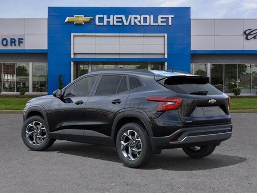 Mosaic Black Metallic 2026 Chevrolet Trax LT