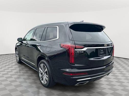Stellar Black Metallic 2020 Cadillac XT6 Premium Luxury FWD