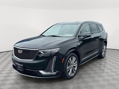 Stellar Black Metallic 2020 Cadillac XT6 Premium Luxury FWD