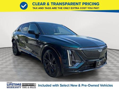 Emerald 2024 Cadillac LYRIQ Sport