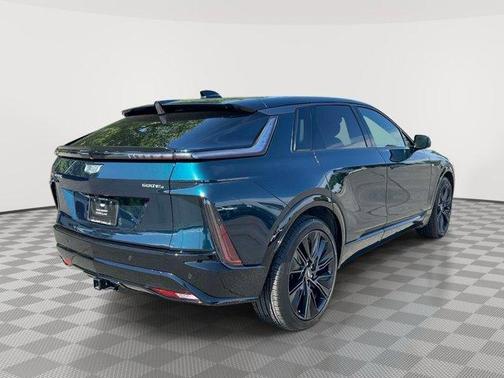 Emerald 2024 Cadillac LYRIQ Sport