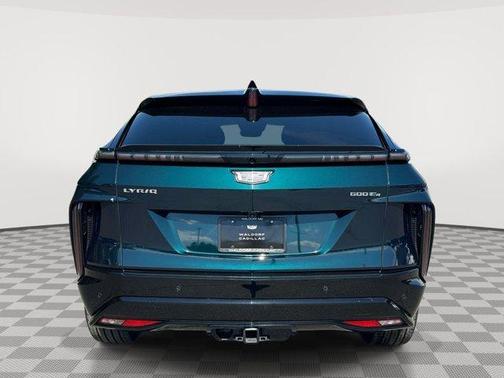 Emerald 2024 Cadillac LYRIQ Sport