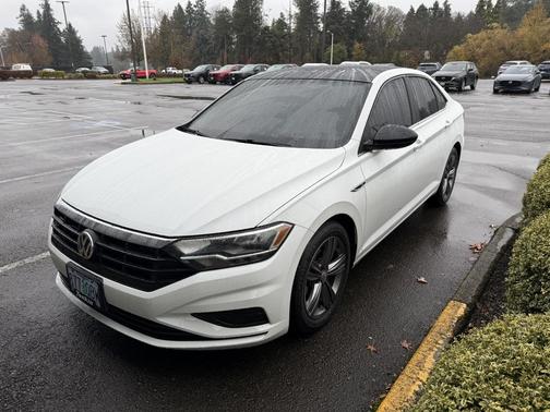 2020 Volkswagen Jetta 1.4T R-Line