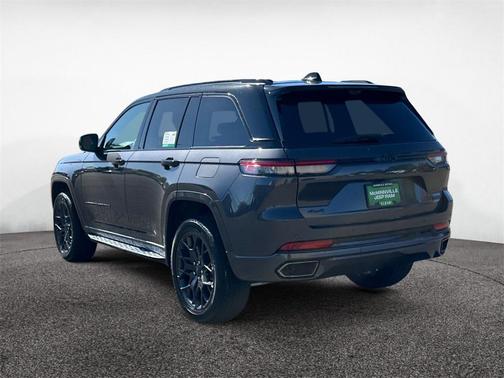 2025 Jeep Grand Cherokee Summit