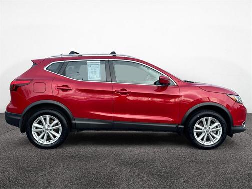 2018 Nissan Rogue Sport SV