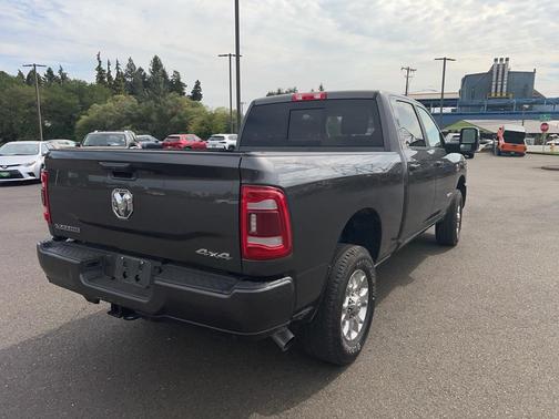 2024 RAM 2500 Laramie Crew Cab 4x4 6'4' Box