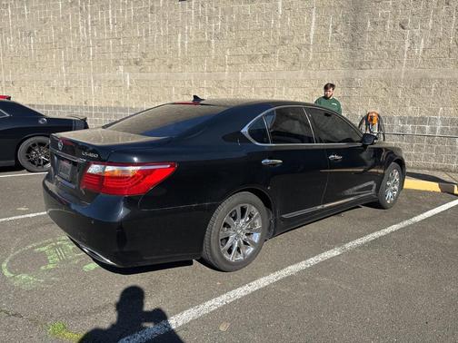 2010 Lexus LS 460 Base