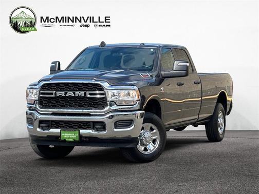 2024 RAM 3500 Tradesman Crew Cab 4x4 8' Box