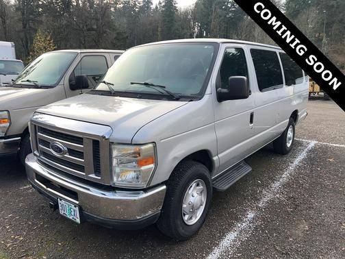 2011 Ford E350 Super Duty XLT