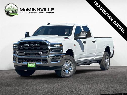 2025 RAM 2500 Tradesman Crew Cab 4x4 8' Box