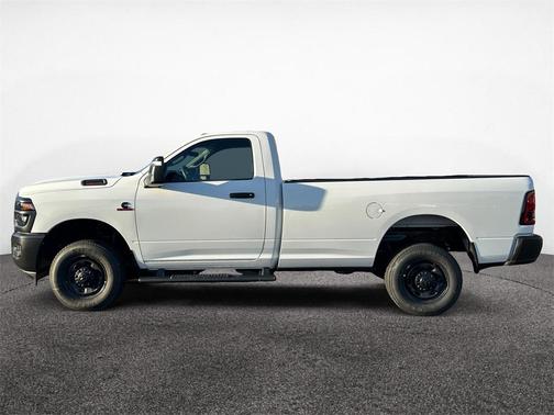 2026 RAM 2500 Tradesman Regular Cab 4x4 8' Box