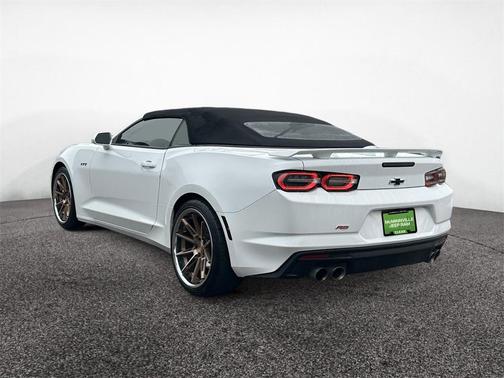 2022 Chevrolet Camaro RWD Convertible LT1