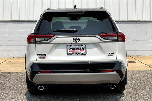 2025 Toyota RAV4 Hybrid SE