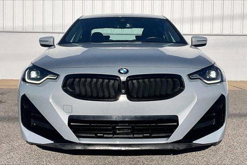 2022 BMW 230 i