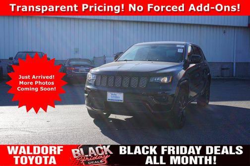 2022 Jeep Grand Cherokee Laredo