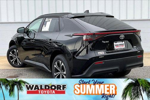 2025 Toyota bZ4X XLE